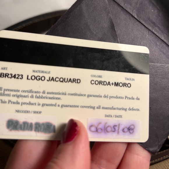 - Authentic Prada,almost new!! - Picture 8 of 15